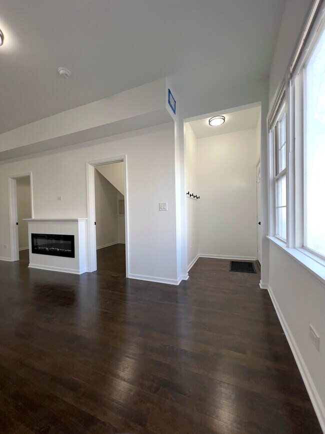 Foto del edificio - 4734 S Paulina St