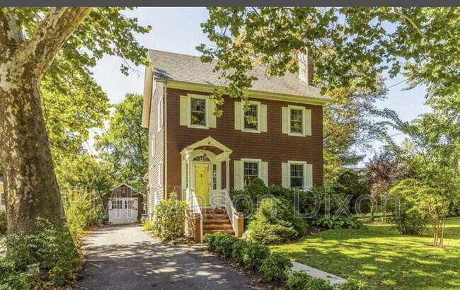 Foto del edificio - 1726 Arlington Ave