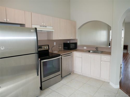 Foto del edificio - 1250 SE 26th St