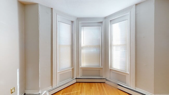 Foto del edificio - 2999 Washington St