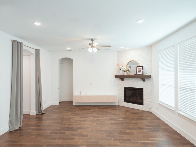 Foto del edificio - 4104 Willow Grove Ave