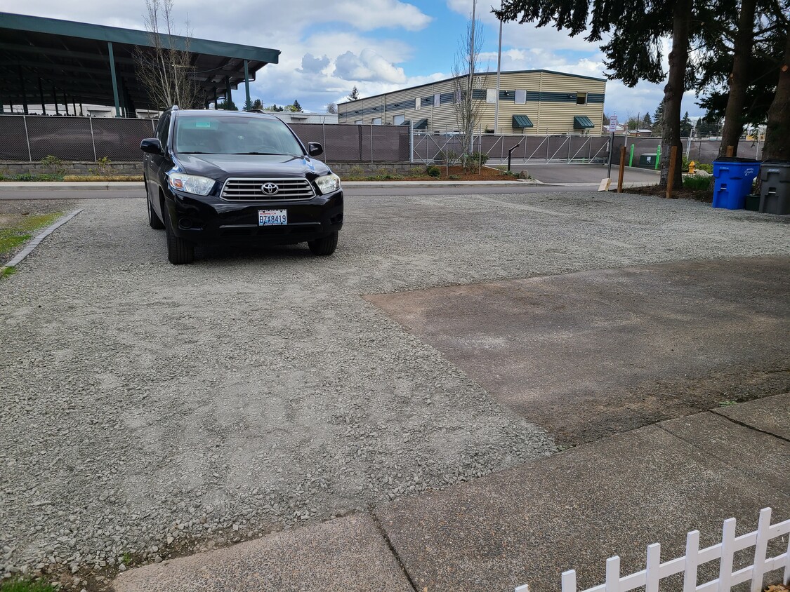 Unit B Parking - 2219 Simpson Ave