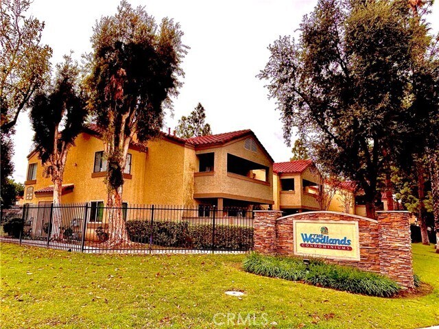 Foto del edificio - 1110 W Blaine St