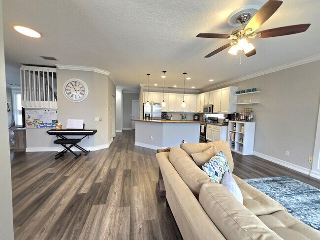 Foto del edificio - 8696 Woodgrove Harbor Ln