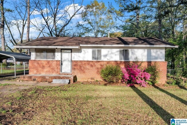 Building Photo - 104 Hardy Rd