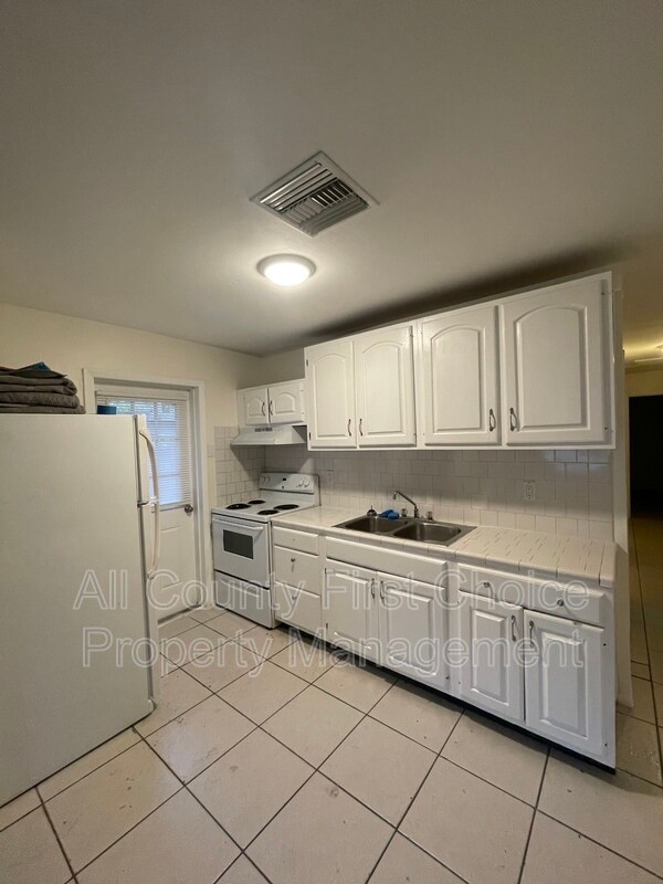 Foto del edificio - 7120 33rd St N