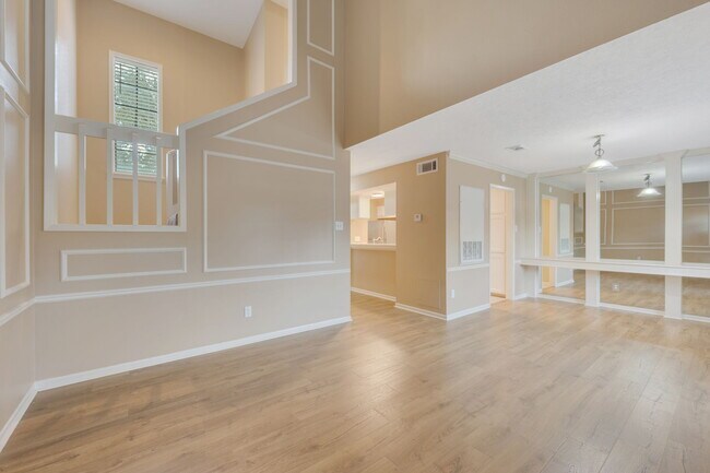 Foto del edificio - 2533 Cross Timbers Dr