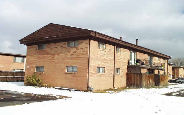Building Photo - 7100 Stuart St