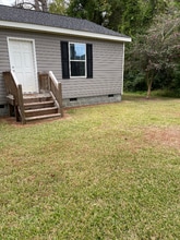 Building Photo - 64 High Orchard Rd