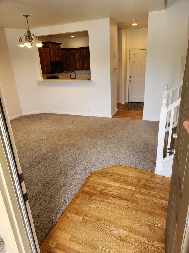 Entrance - 1249 Timber Run Hts