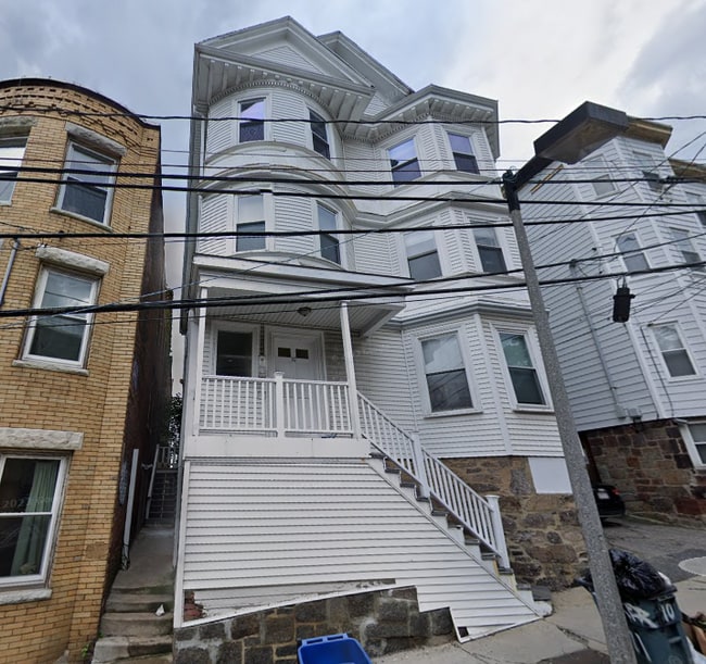 Building Photo - 10 Parker Hill Ave