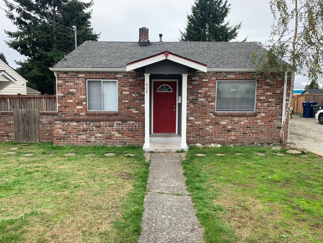 628 S Howard St, WA 98465 House Rental in WA