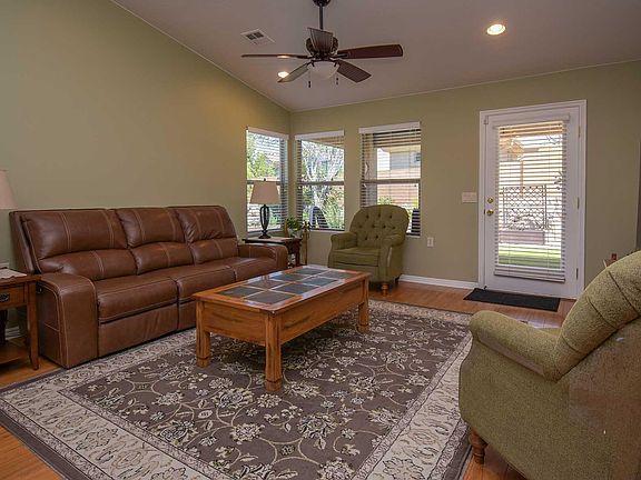 Building Photo - 4207 S Kiva Hill Dr
