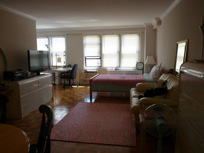 Foto del edificio - 3731 73rd St