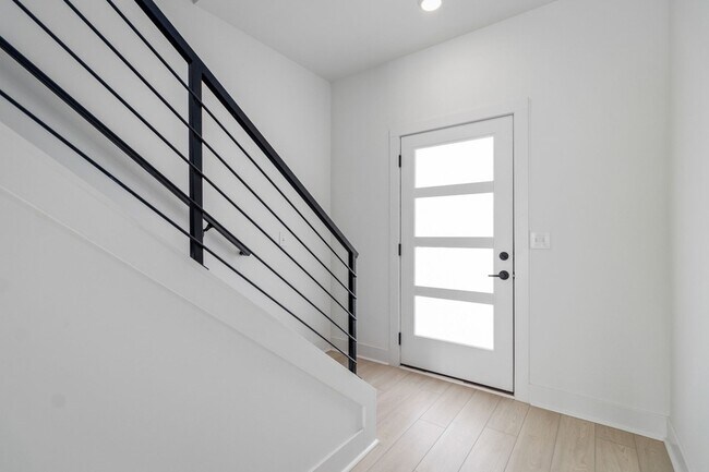 Foto del edificio - 541 Bellamy Ln
