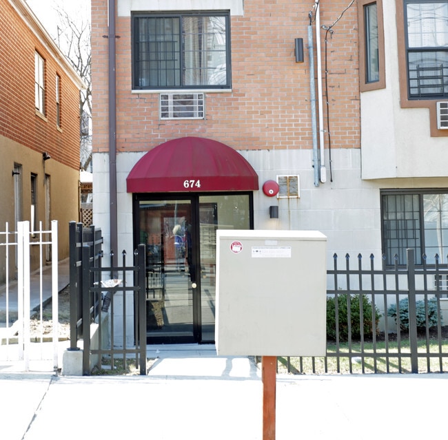 Building Photo - Eileen Kolesar Gardens