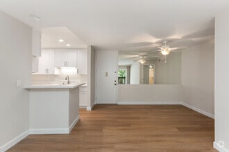 Building Photo - 6416 Friars Rd
