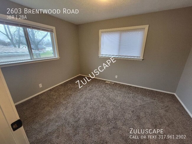 Building Photo - 2603 Brentwood Road / 3 bed 1.5 Bath in Ne...