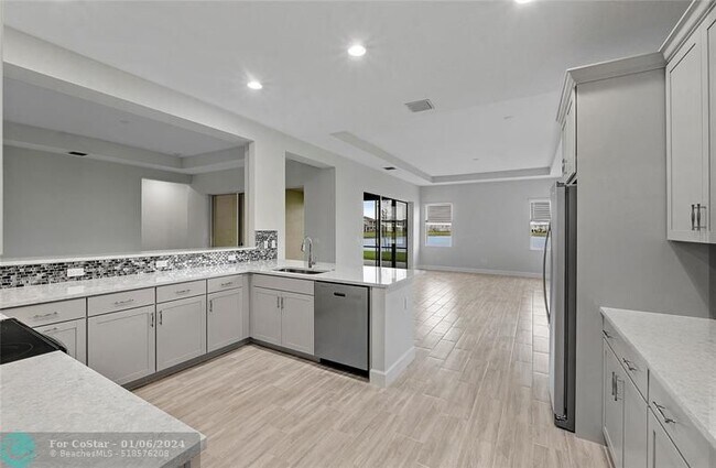 Building Photo - 5218 Liberty Ln
