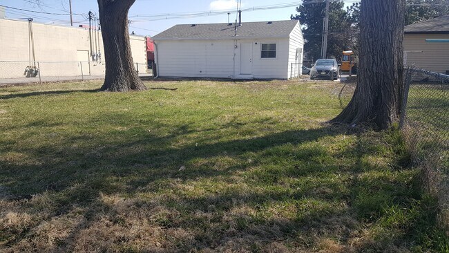 Foto del edificio - 1321 N 56th St