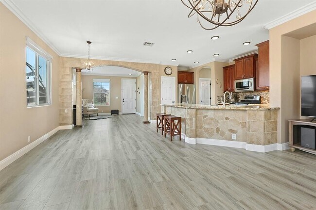 Foto del edificio - 5639 Great Valley Dr