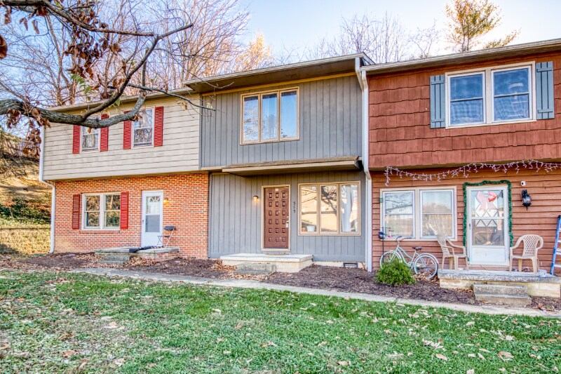 515 Clement St, Radford, VA 24141 Townhome Rentals in Radford VA