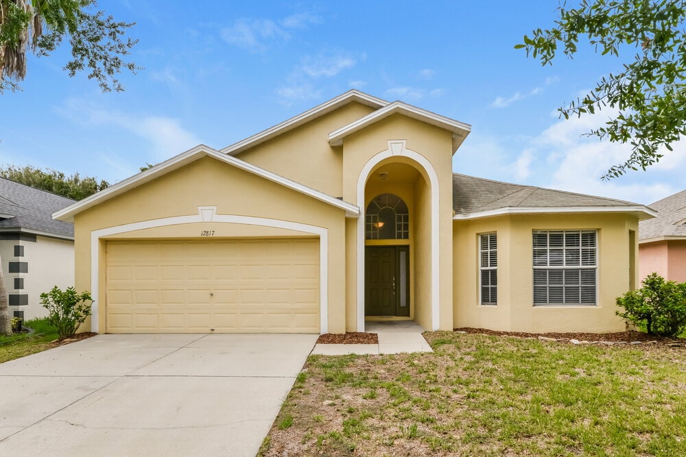 Foto principal - 12817 Kings Lake Dr