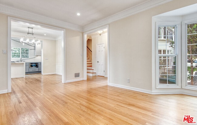 Foto del edificio - 422 Smithwood Dr