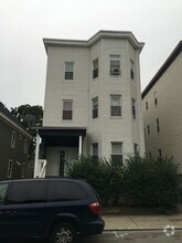 Building Photo - 39 Maywood St