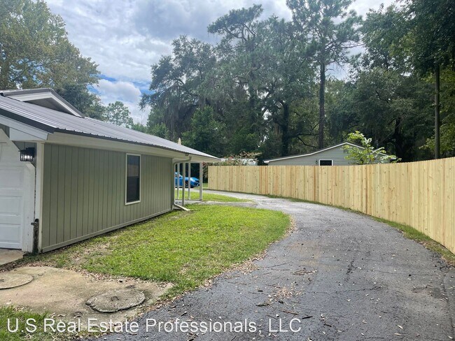Building Photo - 4 br, 2 bath House - 763 A Dunlevie Road