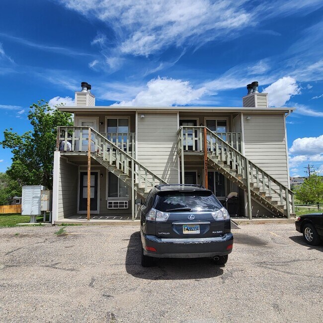 Building Photo - 2341 S McKinley St