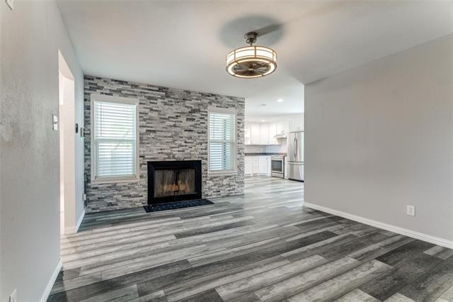 Foto del edificio - 606 Ridgeline Dr