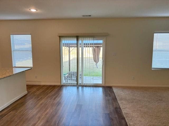 Foto del edificio - 229 Concho River Dr