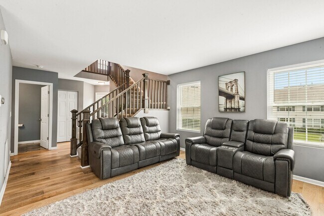 Foto del edificio - 476 Windham Cove Dr