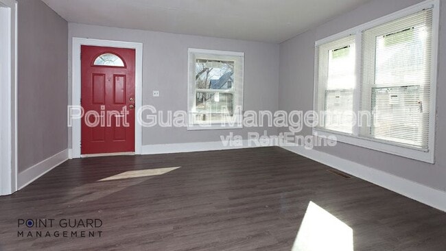 Foto del edificio - 635 S Sycamore St