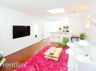 Building Photo - 1 br, 1 bath - 450 Massachusetts Ave Apt 303