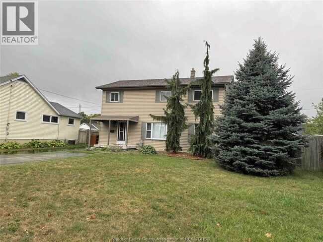 Photo du bâtiment - 1859 FORD AVENUE Unit# UNIT # 1
