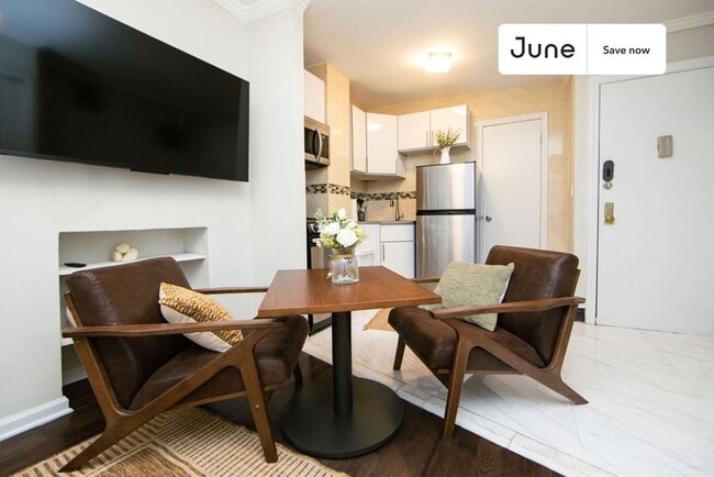 Photo - 534 E 14th St Apartment