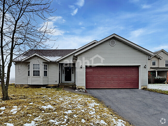 Building Photo - 301 Hayloft Ct