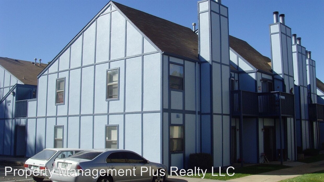 Primary Photo - 2 br, 1 bath Apartment - 225 E 8th #D8