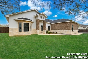 Foto del edificio - 128 Hidden Ranch Ct