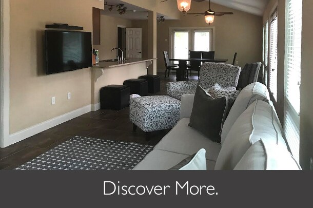 Living Room and Dining Room - 4611 College Pky