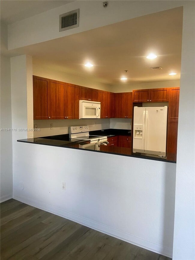 Foto del edificio - 8933 NW 107 Ct