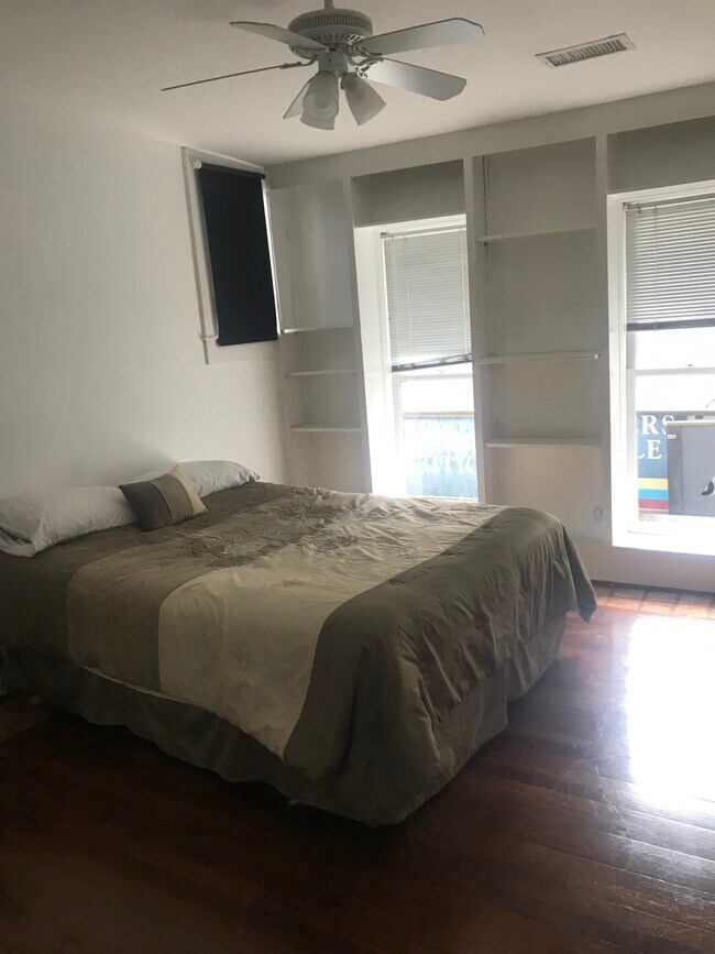 Foto del edificio - 870 Greenwood Ave NE