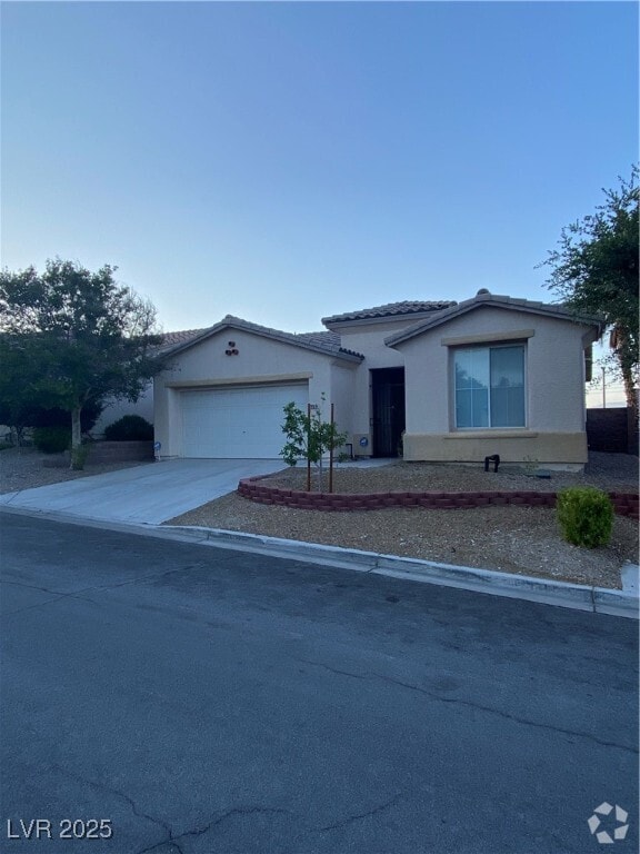 Building Photo - 10516 Angel Dreams Ave