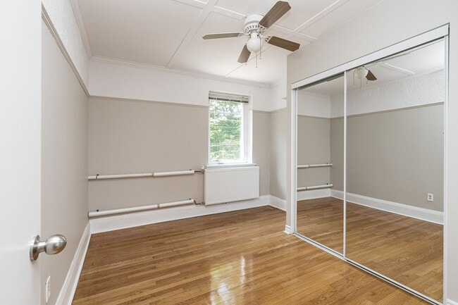 Building Photo - 100 Vaughan Rd