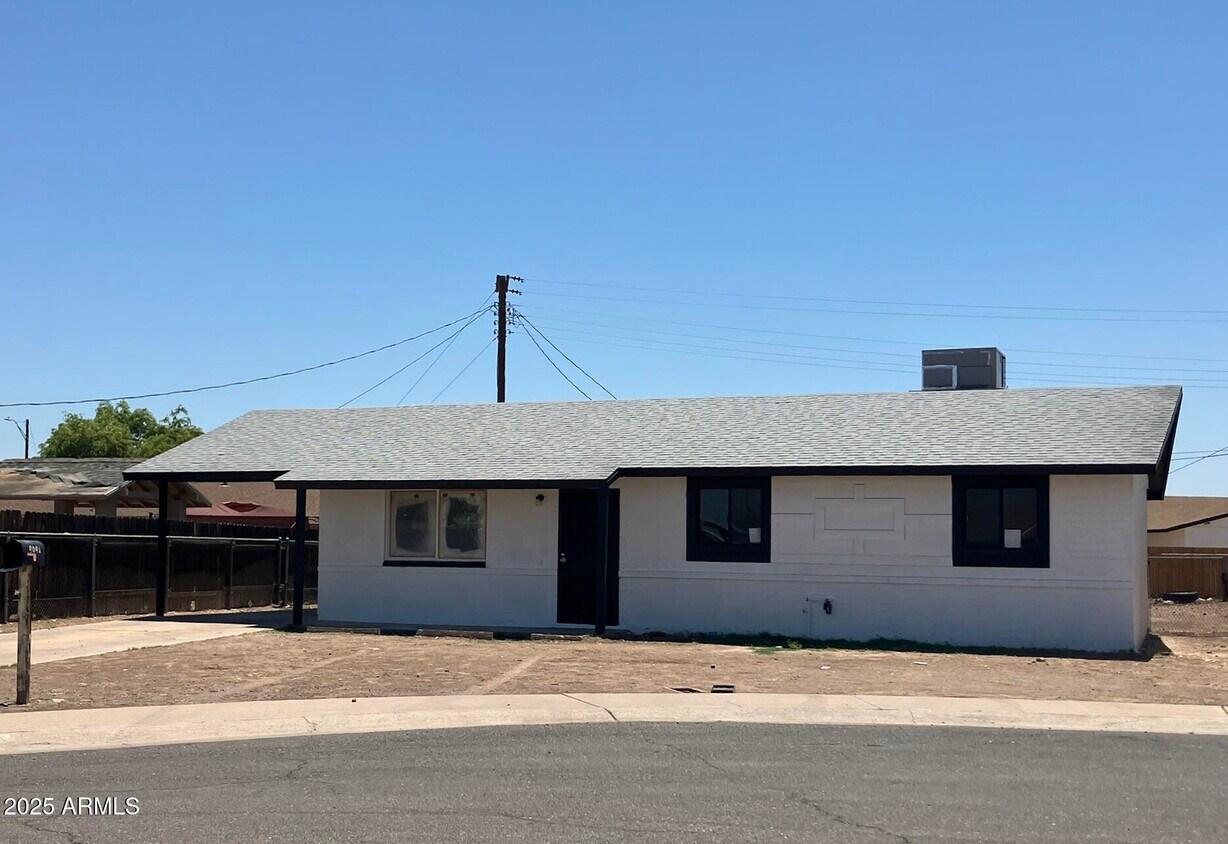 Primary Photo - 4641 S 17th Pl