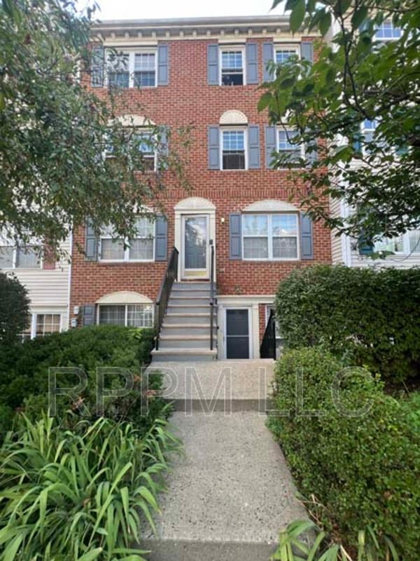 Photo - 106 Callahan Ct Apartment