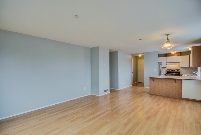 Foto del edificio - 485 SW Bayshore Dr