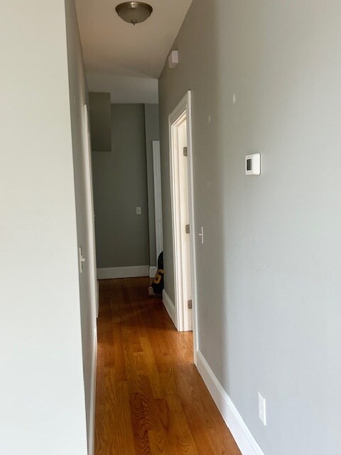 Pasillo - 34 Channing St